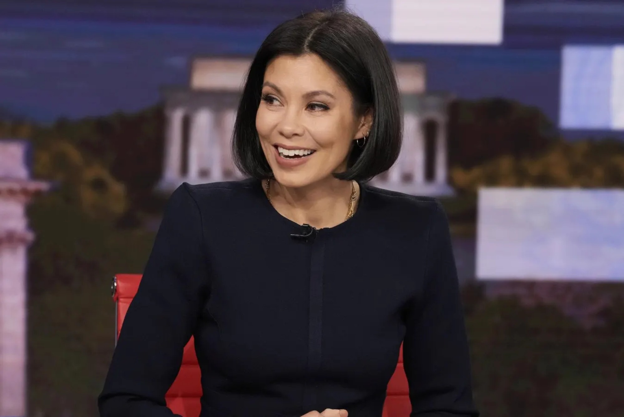 Alex Wagner Biography - Journalist and TV Host