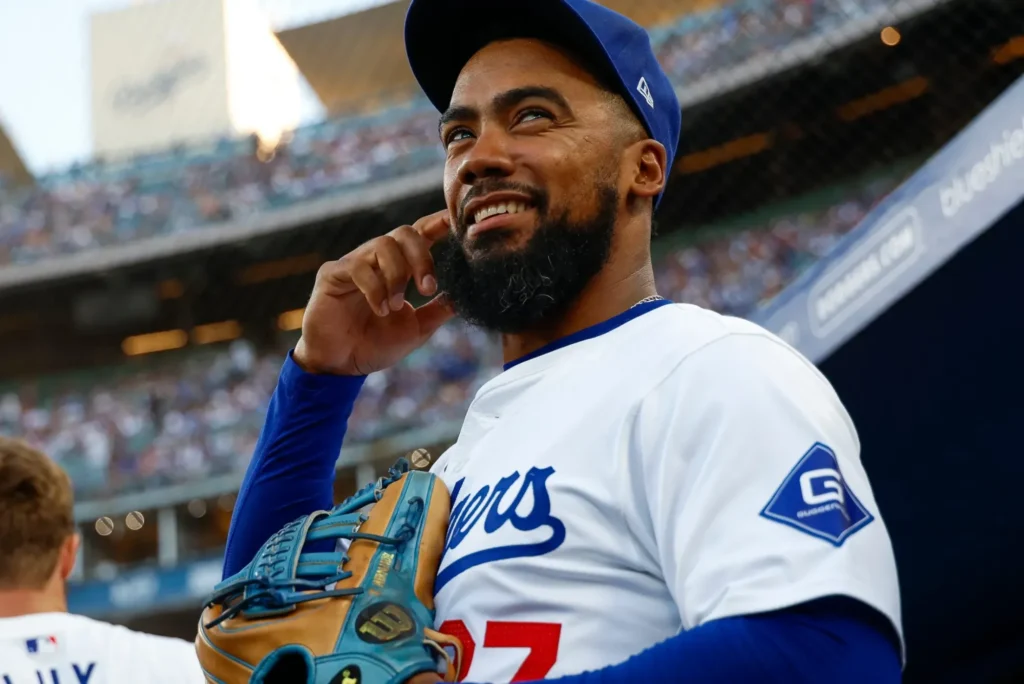 Los Angeles Dodgers A Comprehensive Biography