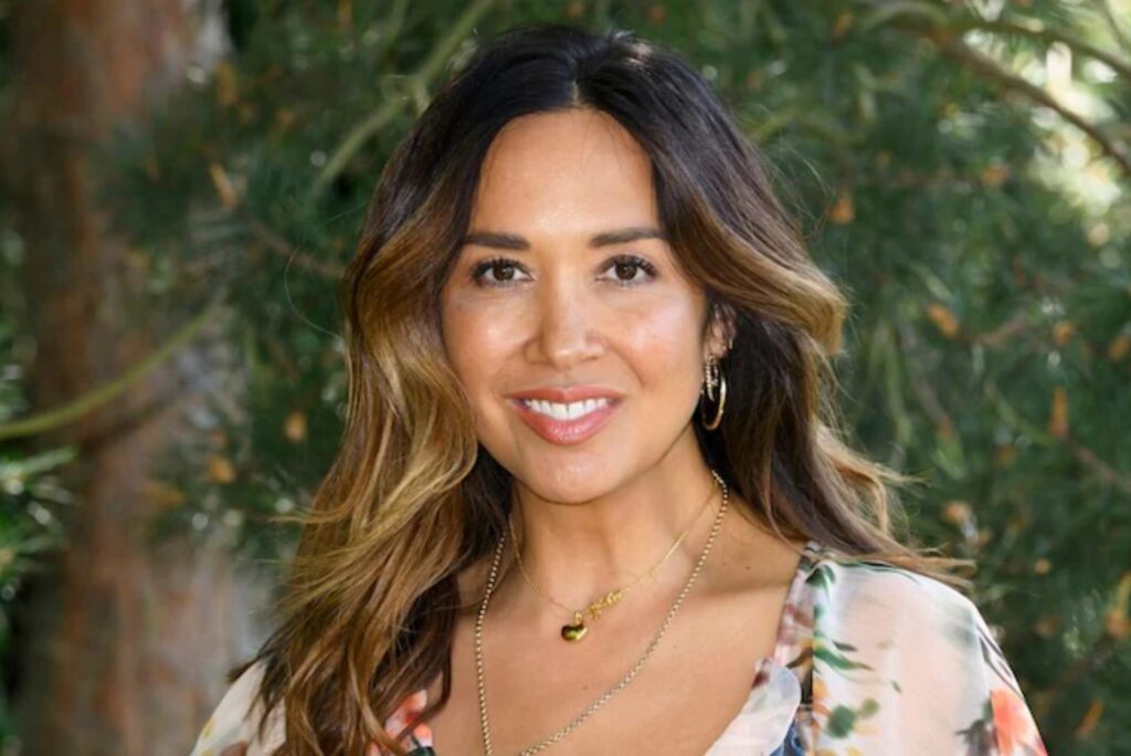 Myleene Klass Biography – Life, Career & Net Worth (2025)