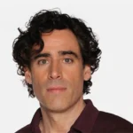Stephen Mangan